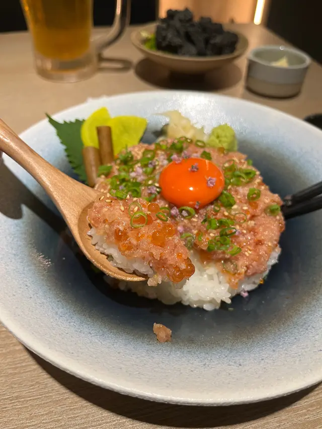 香葱呑拿魚腩蓉丼
