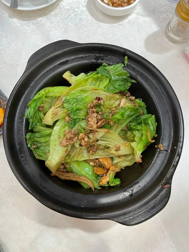 蝦干啫啫塘生菜