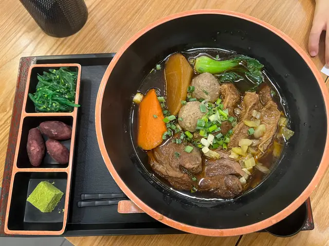 紅燒三寶牛肉麵