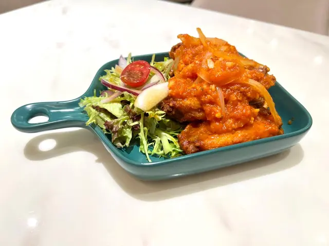 香蒜蕃茄雙骨雞翼