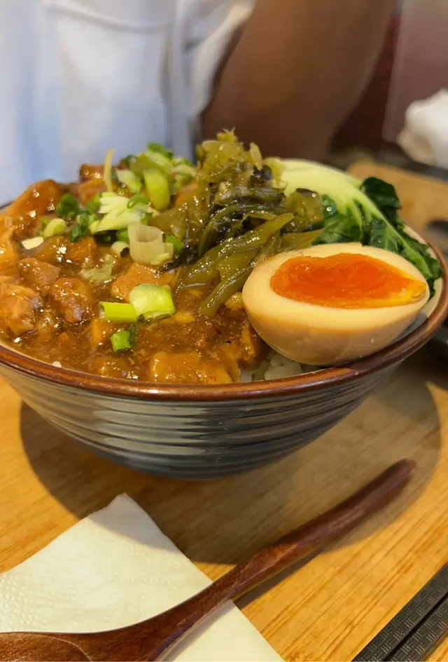 香菇魯肉飯