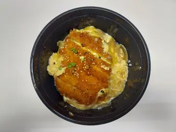 滑蛋吉列猪扒丼