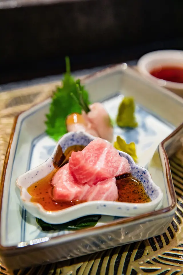 季節刺身 右口魚和拖羅