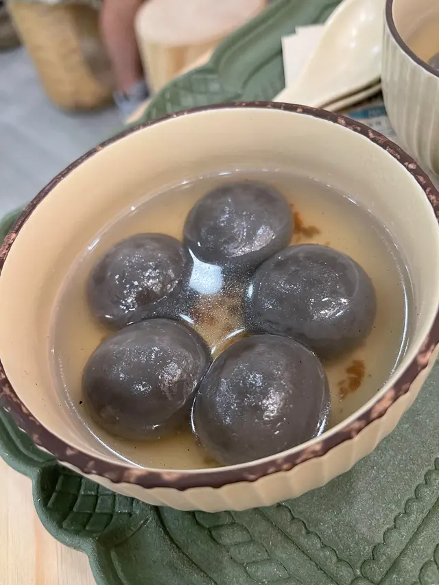 桂花湯煮 好似有啲唔夾榴蓮味