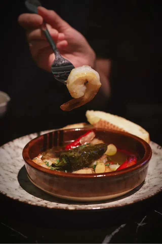 Gambas  al  Ajillo