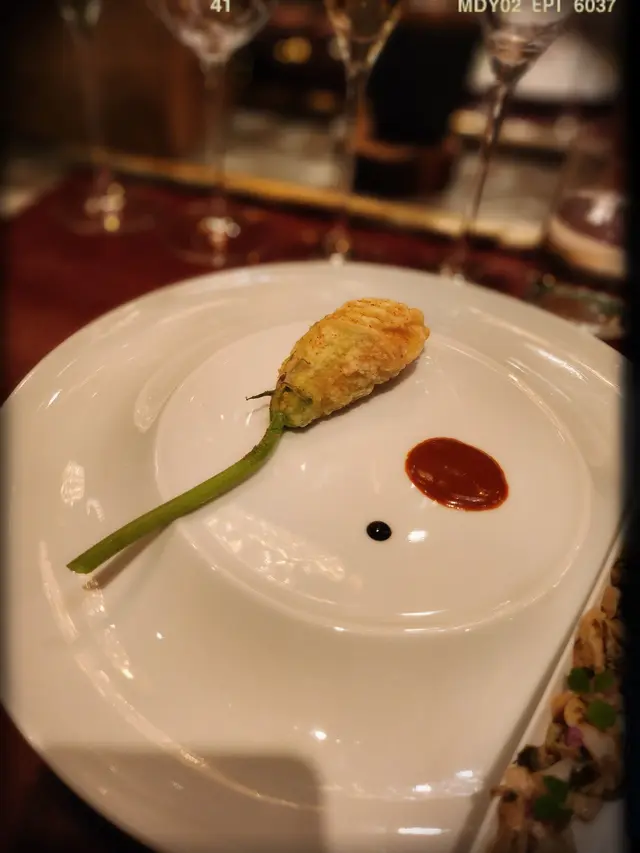 Red Prawn – Clam, Seaweed, Juice