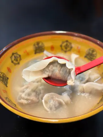 鲜肉紫菜饺