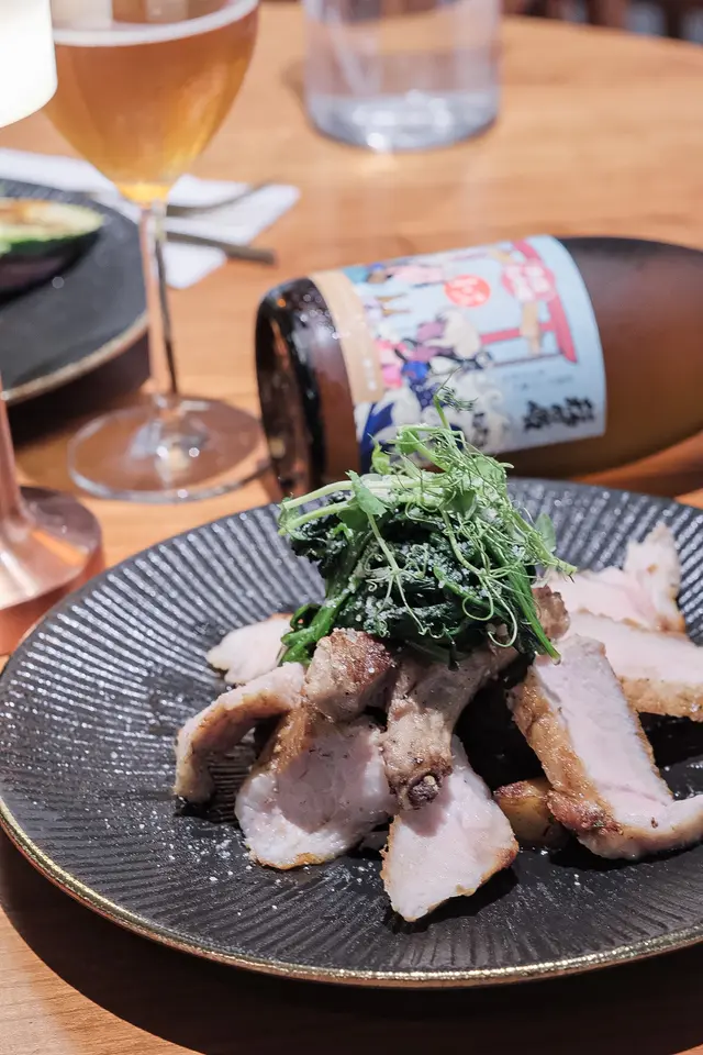 香煎威士忌豬鞍配蜂蜜牛油薯仔粒