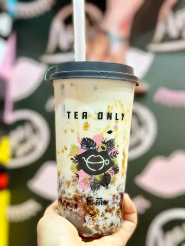 黑糖玫瑰桃膠鮮奶