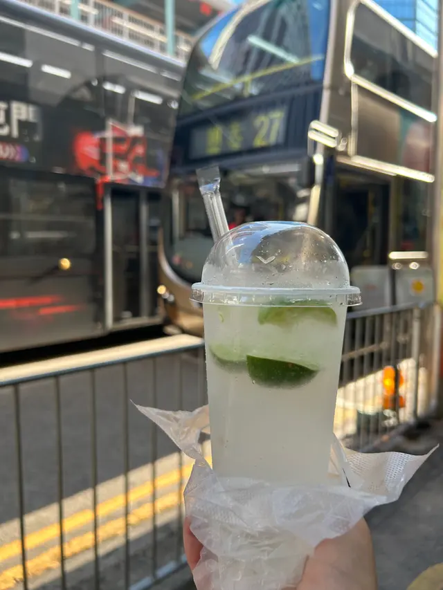 梳打夠大杯，有青檸味🍋