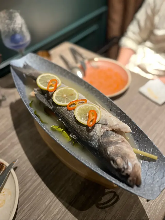 泰式明爐酸辣鱸魚