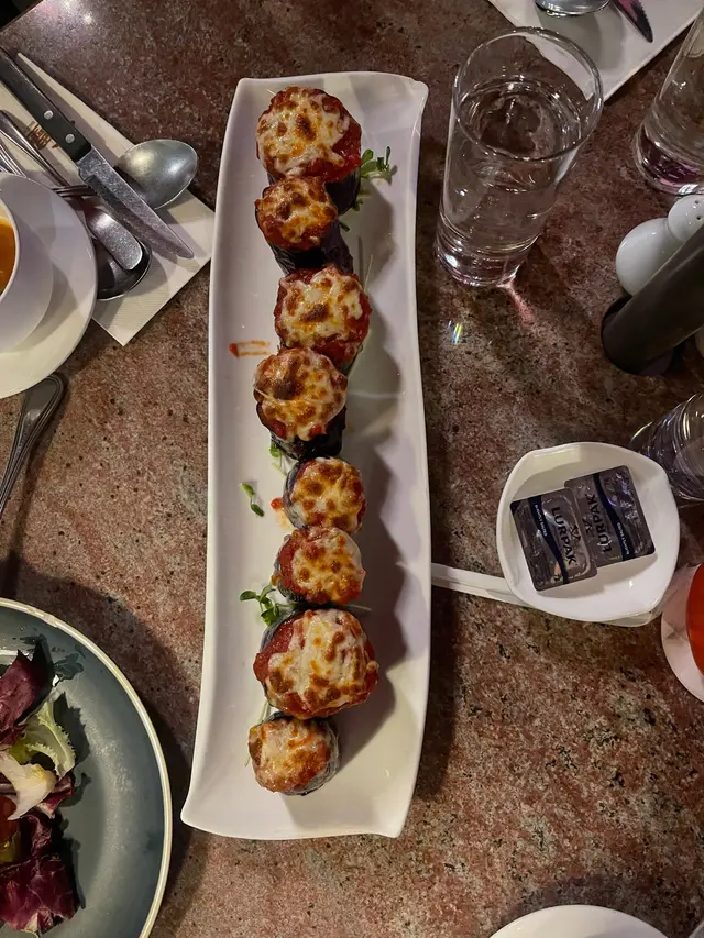 如果茄子切簿一點，會較好，呢個size 太大舊，會變得肉醬好少