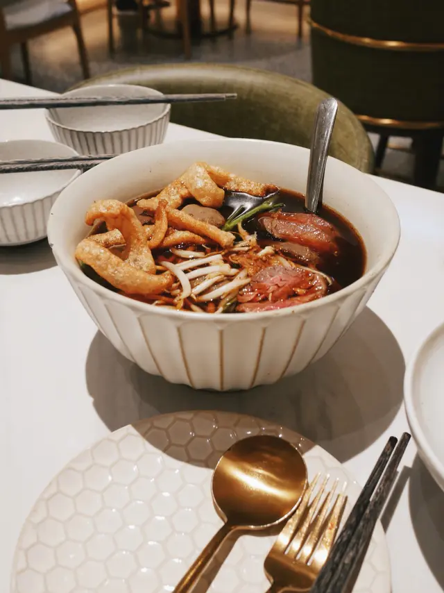 炭燒牛肉濃汁牛丸船河