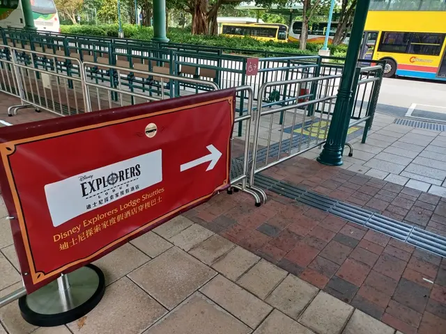 前往方法坐穿梭巴士