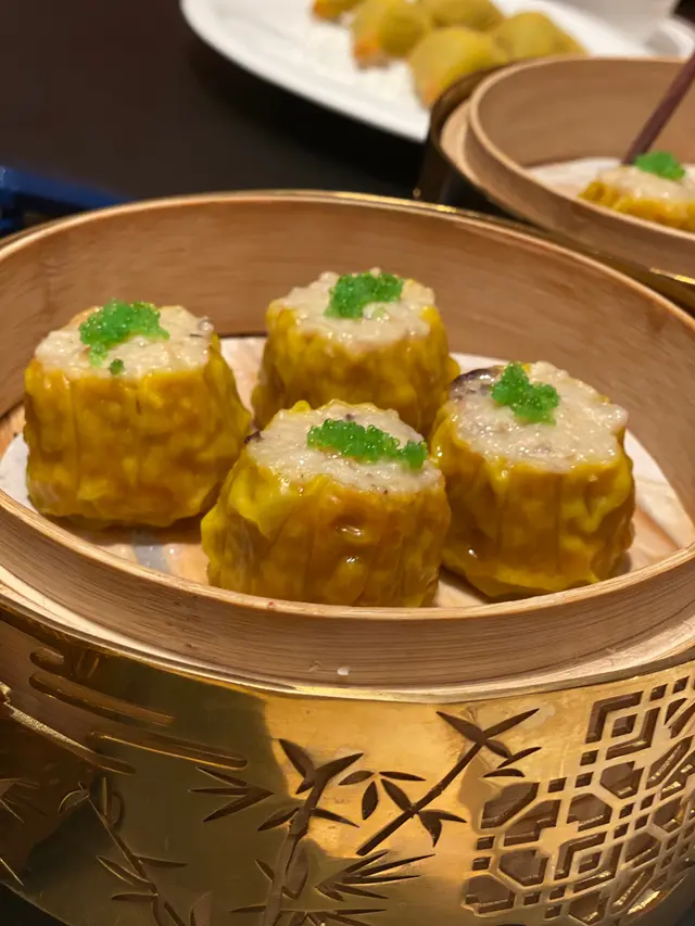 麻辣流心鵪鶉蛋燒賣