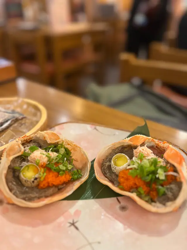 🦀味噌蟹甲羅呢個係我食甲羅燒最好食,係計埋去日本食喎😂味道調教得剛好,仲有飛魚子撈埋一齊,食落一粒粒爆炸咁嘅口感,超正👍🏼
好味🌟🌟🌟🌟🌟💯