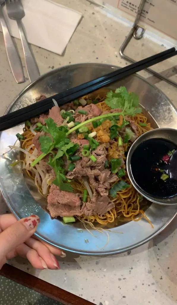 老蘭嫩牛葱油撈麵