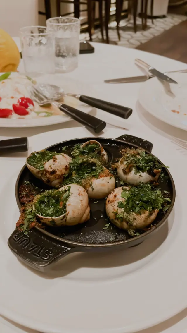 ESCARGOTS DE BOURGOGNE