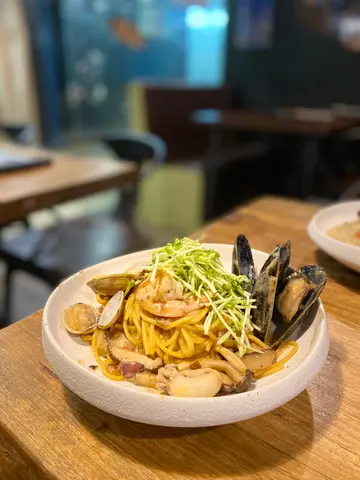 日式海膽煮海鮮意大利粉