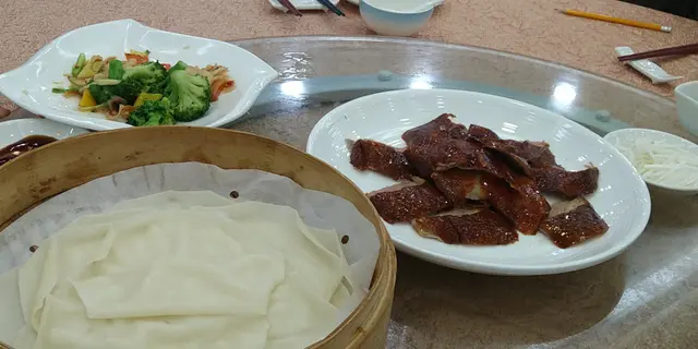 片皮鴨