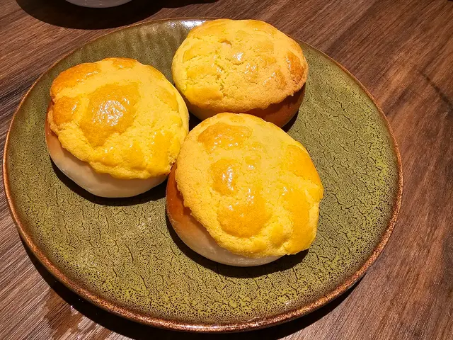 菠蘿酥焗餐包