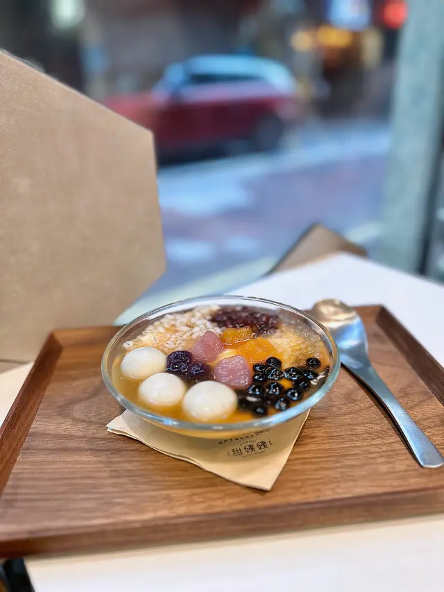  暖心手工芋圓（熱）