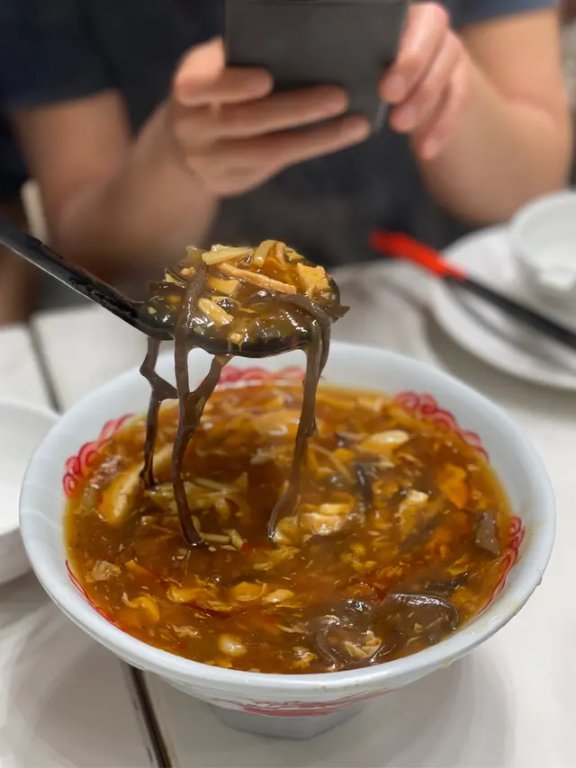 酸辣湯（例） 