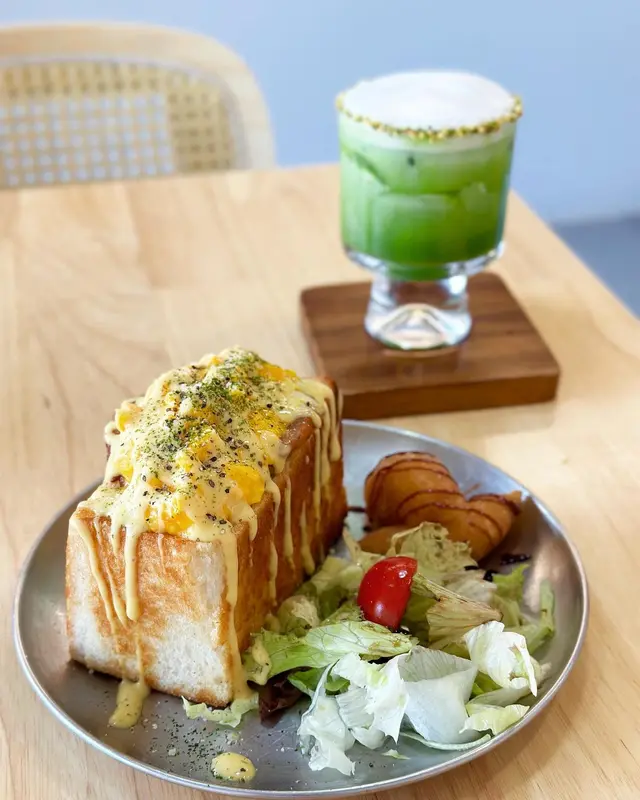 ᴅᴏᴜʙʟᴇ芝士豬柳盒子吐司