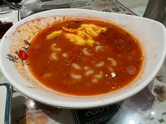 麻辣蕃茄通粉配牛乳炒蛋