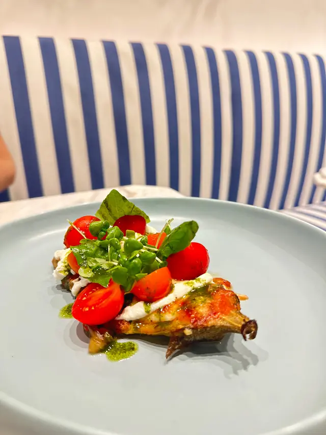 蕃茄味道非常新鮮，配合茄子的風味，真的很值得一試