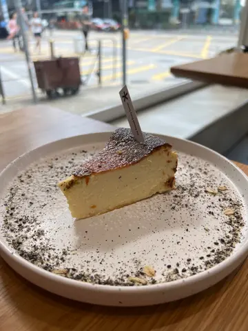 巴斯克芝士蛋糕