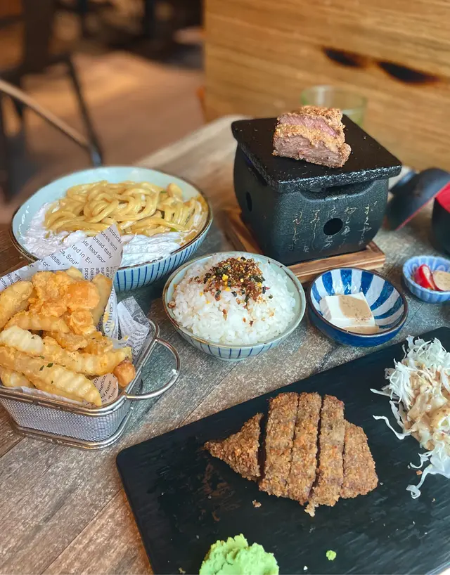 吉列牛定食套餐