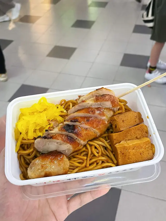 貴妃雞卷拌麵