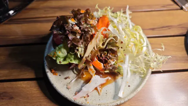 藜麥蟹籽蟹棒雜菜沙律