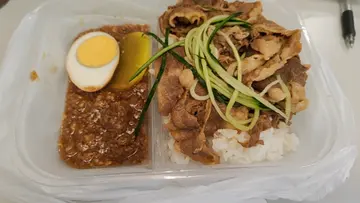 特级肥牛肉燥饭