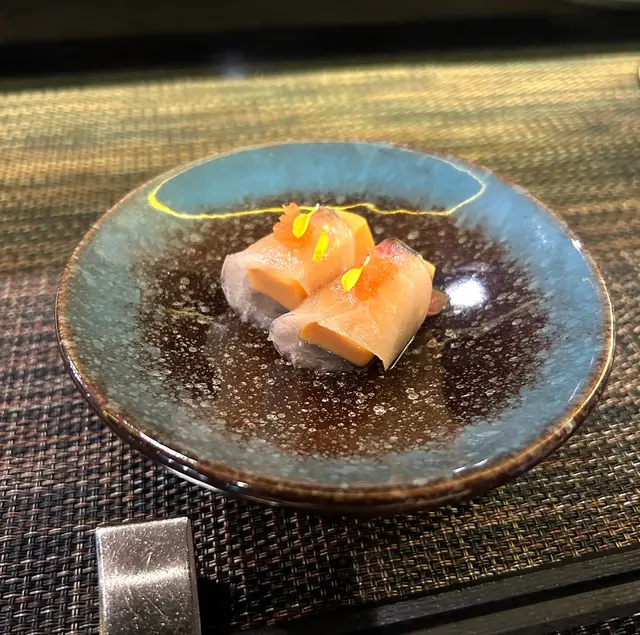 深海池魚包豆腐