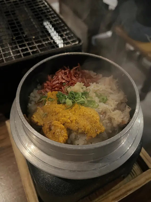 松葉蟹海膽釜飯