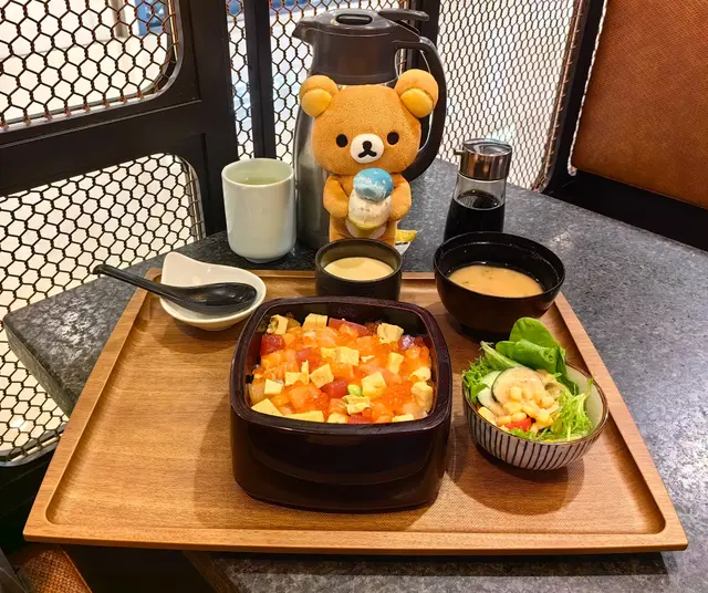 直送魚鮮角切刺身飯定食