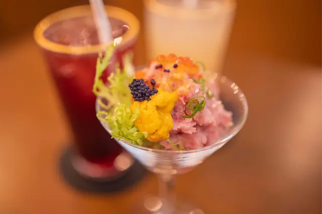 拖羅海膽刺身杯