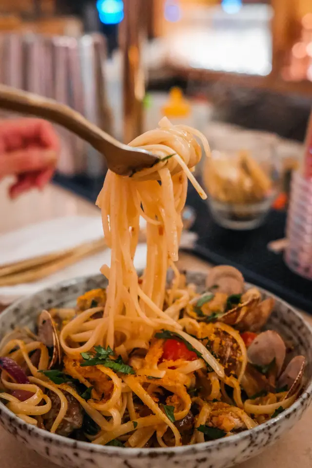 𝗟𝗶𝗻𝗴𝘂𝗶𝗻𝗲 𝗩𝗼𝗻𝗴𝗼𝗹𝗲