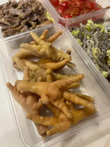 新鮮沙薑雞腳