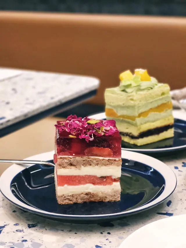 招牌草莓西瓜蛋糕