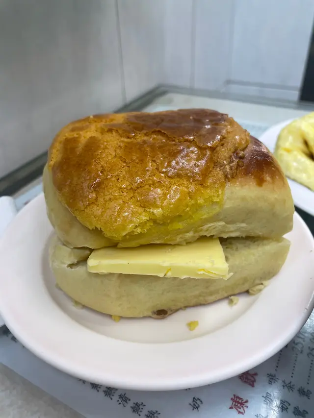 菠蘿油