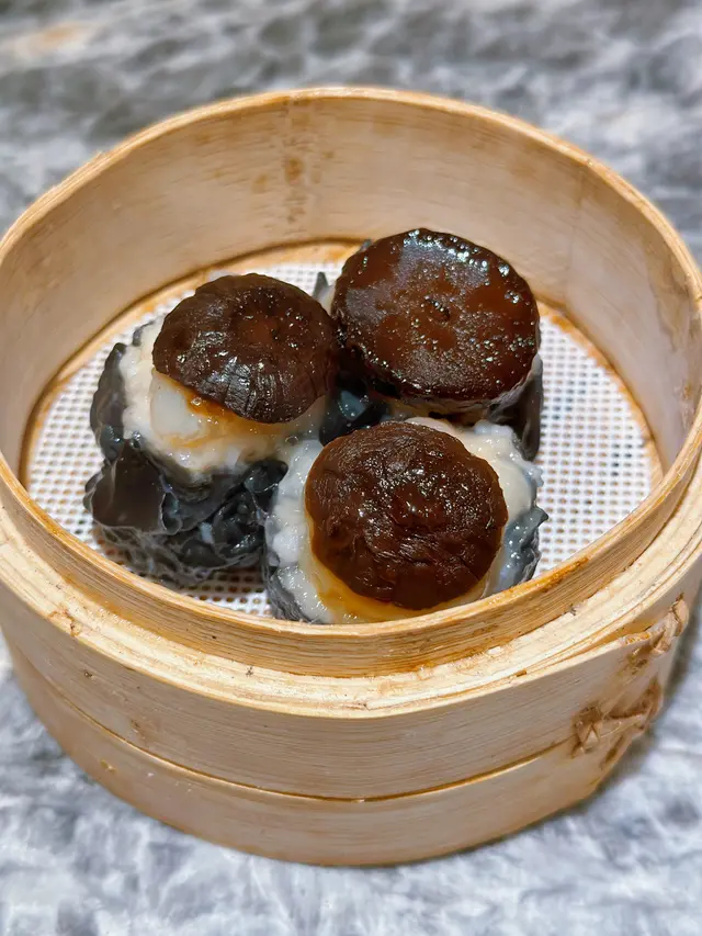 黑蒜帶子燒賣