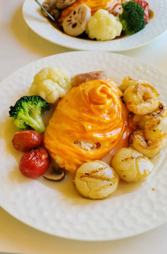 烤北海道帶子虎蝦蛋包飯