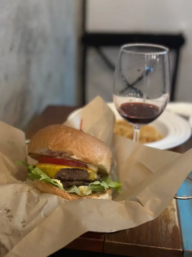 和牛烤大菇芝士牛肉漢堡