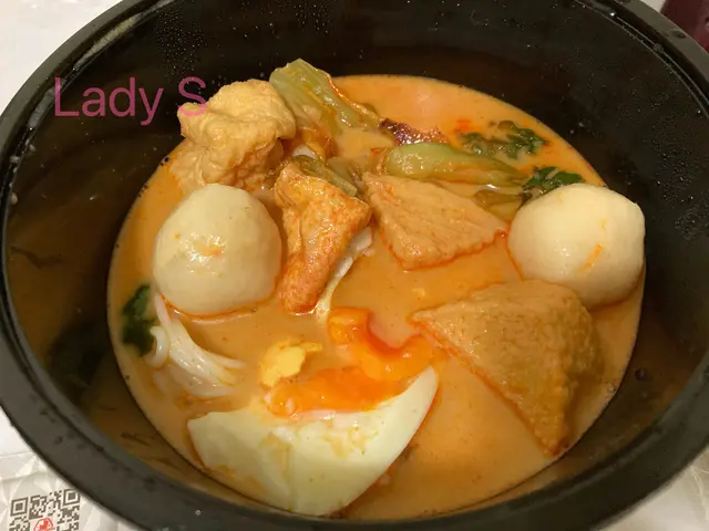 椰香喇沙金邊粉