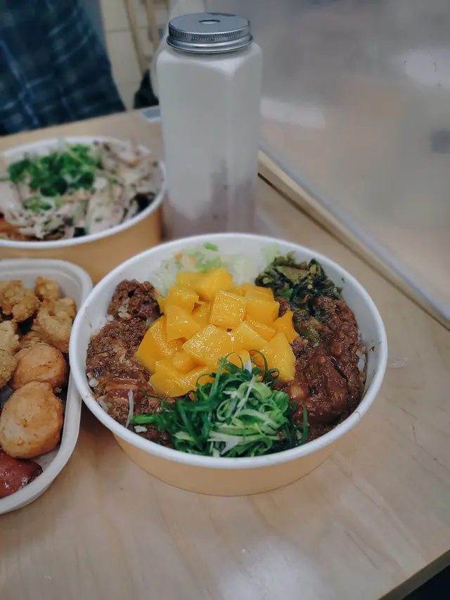 壹.01芒果魯肉飯