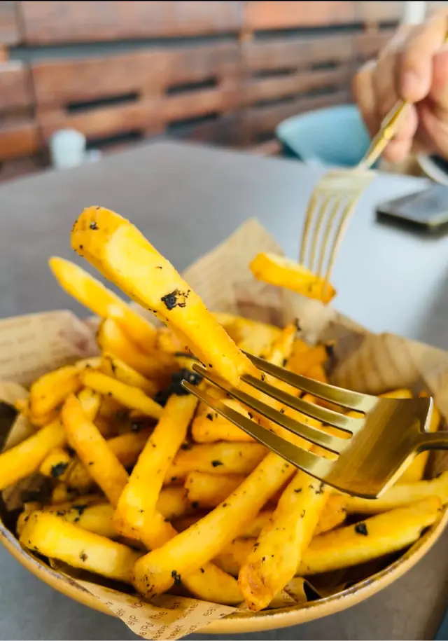 脆炸黑松露薯條