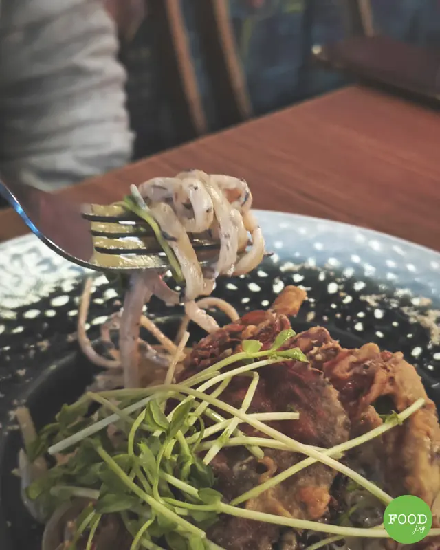 酥炸軟殼蟹黑松露扁意粉